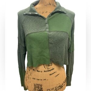 Urban Outfitters Green BDG Tabby Thermal Henley Cropped Top